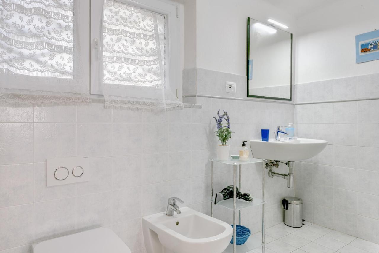 La Spezia Migliarina Bedrooms Exteriér fotografie