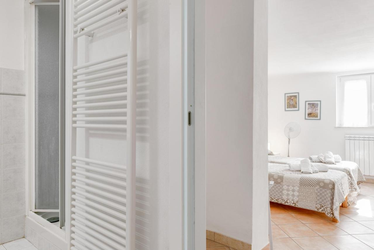 La Spezia Migliarina Bedrooms Exteriér fotografie